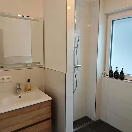 Wohlfuehloase Haus Talblick Mit Whirlpool Kamin Aussicht 10 Personen 펜션