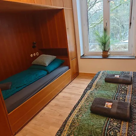 Semesterbostad Wohlfuehloase Haus Talblick Mit Whirlpool Kamin Aussicht 10 Personen