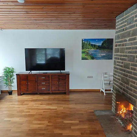 Wohlfuehloase Haus Talblick Mit Whirlpool Kamin Aussicht 10 Personen 슈라이덴