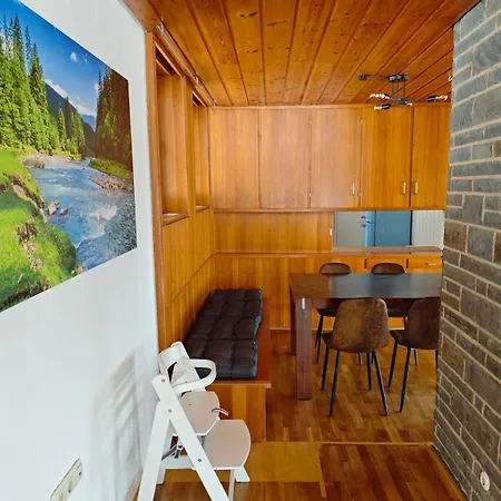 Wohlfuehloase Haus Talblick Mit Whirlpool Kamin Aussicht 10 Personen 펜션 슈라이덴