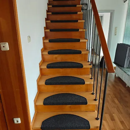 Wohlfuehloase Haus Talblick Mit Whirlpool Kamin Aussicht 10 Personen 펜션 슈라이덴