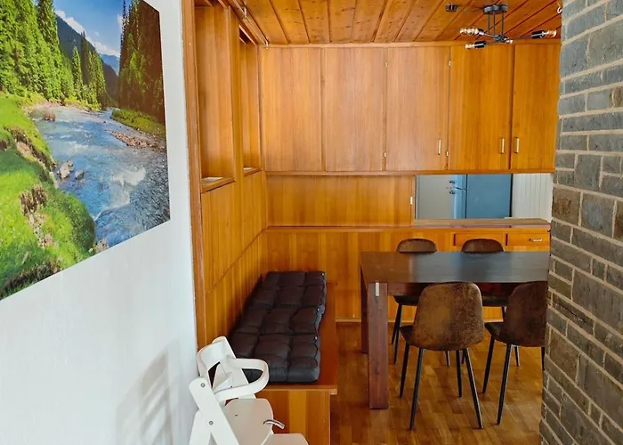 Wohlfuehloase Haus Talblick Mit Whirlpool Kamin Aussicht 10 Personen Nyaraló Schleiden