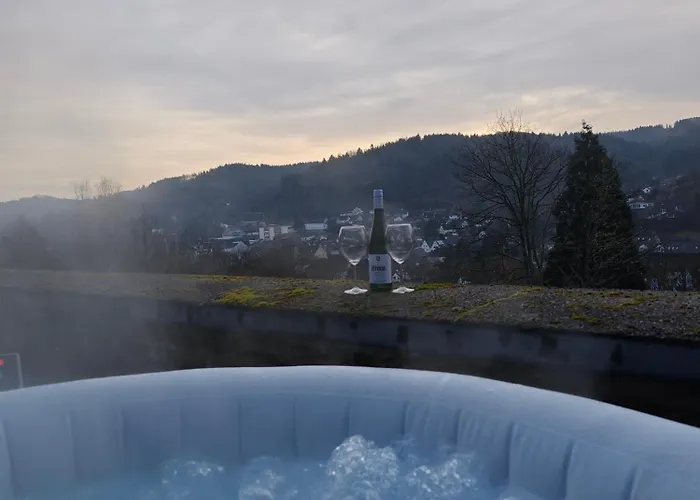 Wohlfuehloase Haus Talblick Mit Whirlpool Kamin Aussicht 10 Personen Nyaraló